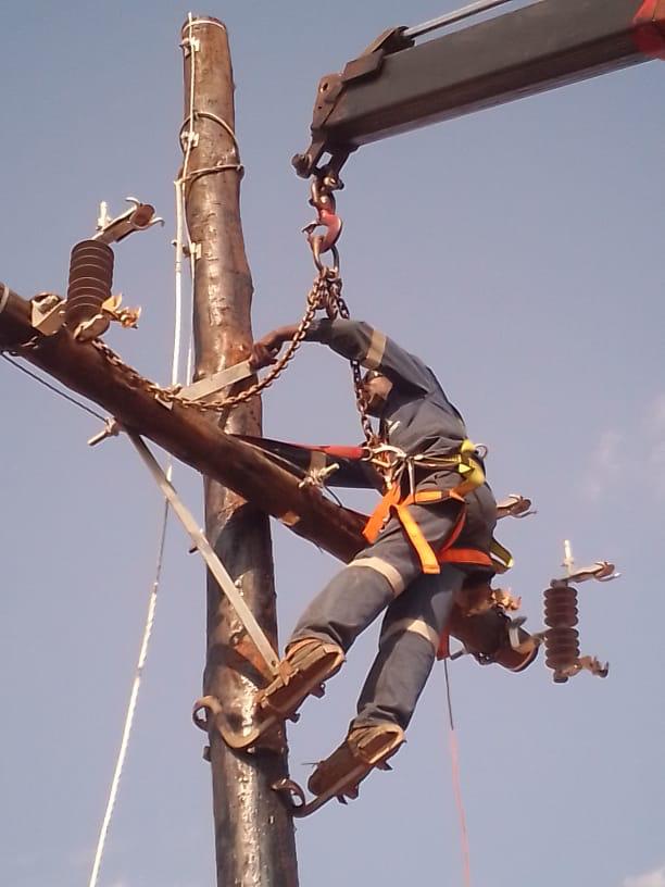 Electrification of 400 Houses in Mapuve — Image 22